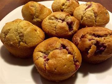 Raspberry muffins and white chocolate chips