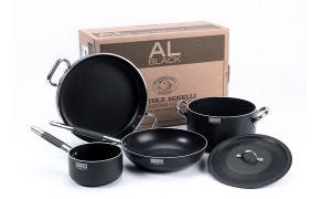 Cookware sets in non-stick aluminum for induction