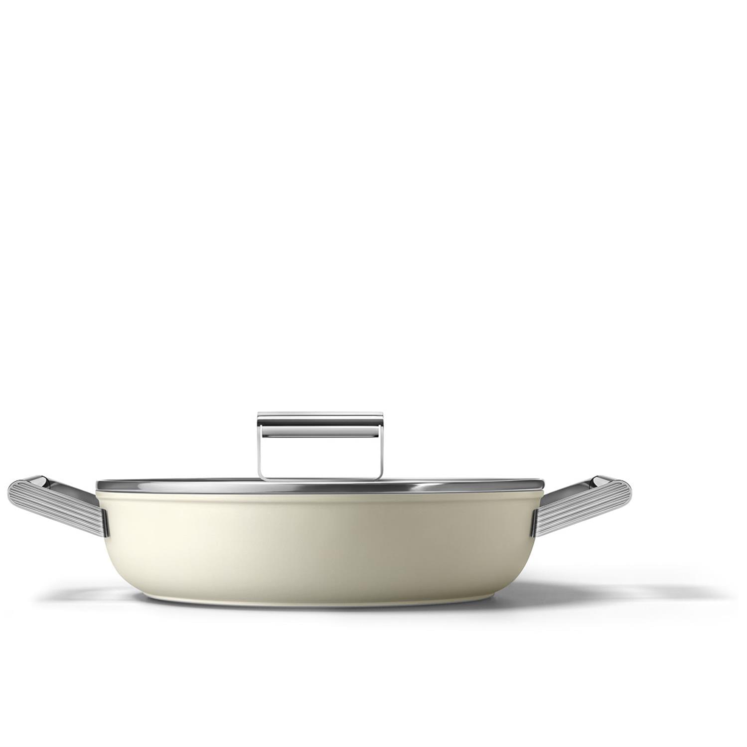 Tegame due maniglie in alluminio antiaderente con coperchio, Crema Smeg Cookware, diam. 28cm