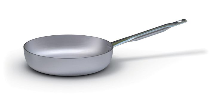 Straight frying pan in aluminum for frying with stainless steel handle,  thickness 3 mm, diam. 24cm