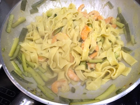 Pasta zucchine e gamberi